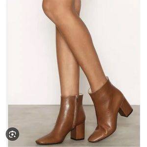 ANINE BING Leather Jane Boots sz 39